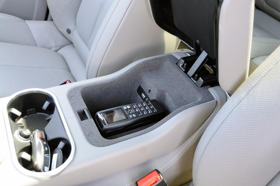  Porsche Cayenne 2011 года  (фото 42 из 107)